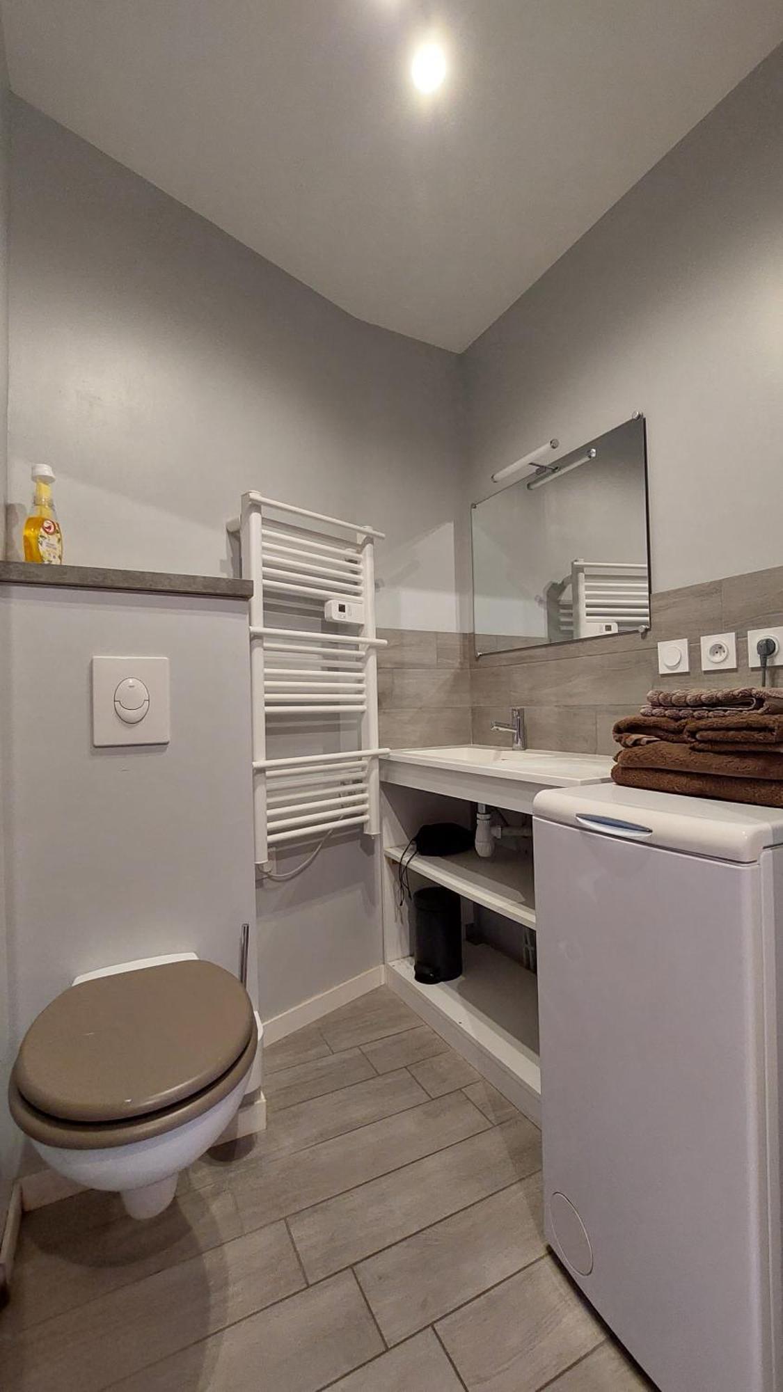 Apartamento Le Madison 1 Châteauroux Exterior foto